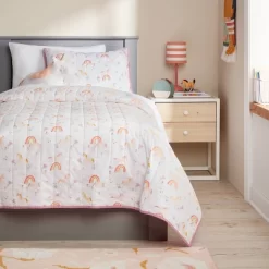 Kids' Quilt Unicorn Light Purple - Pillowfort™