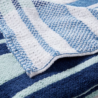 Knit Chenille Kids' Throw - Pillowfort™ 2 Knit Chenille Kids' Throw - Pillowfort™ - Image 2