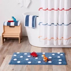 Polka Dot Kids’ Bath Rug - Pillowfort™