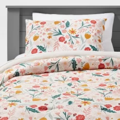 Floral Garden Cotton Kids' Comforter Set - Pillowfort™ -Mini Haven Shop GUEST 61510c2a 74a3 4aa9 8d3c 354593e810f5