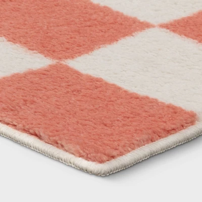 Checker Kids' Rug Pink - Pillowfort™ 2 Checker Kids' Rug Pink - Pillowfort™ - Image 2