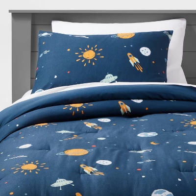 Space Cotton Kids' Comforter Set Navy - Pillowfort™ 5 Space Cotton Kids' Comforter Set Navy - Pillowfort™ - Image 5