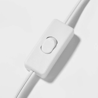 Modern Metal Kids' Table Lamp - Pillowfort™ 4 Modern Metal Kids' Table Lamp - Pillowfort™ - Image 4