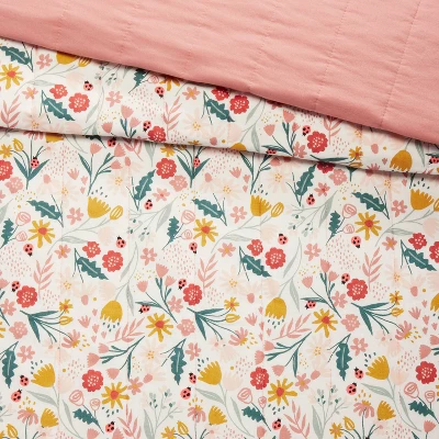 Garden Floral Cotton Kids' Quilt - Pillowfort™ 3 Garden Floral Cotton Kids' Quilt - Pillowfort™ - Image 3
